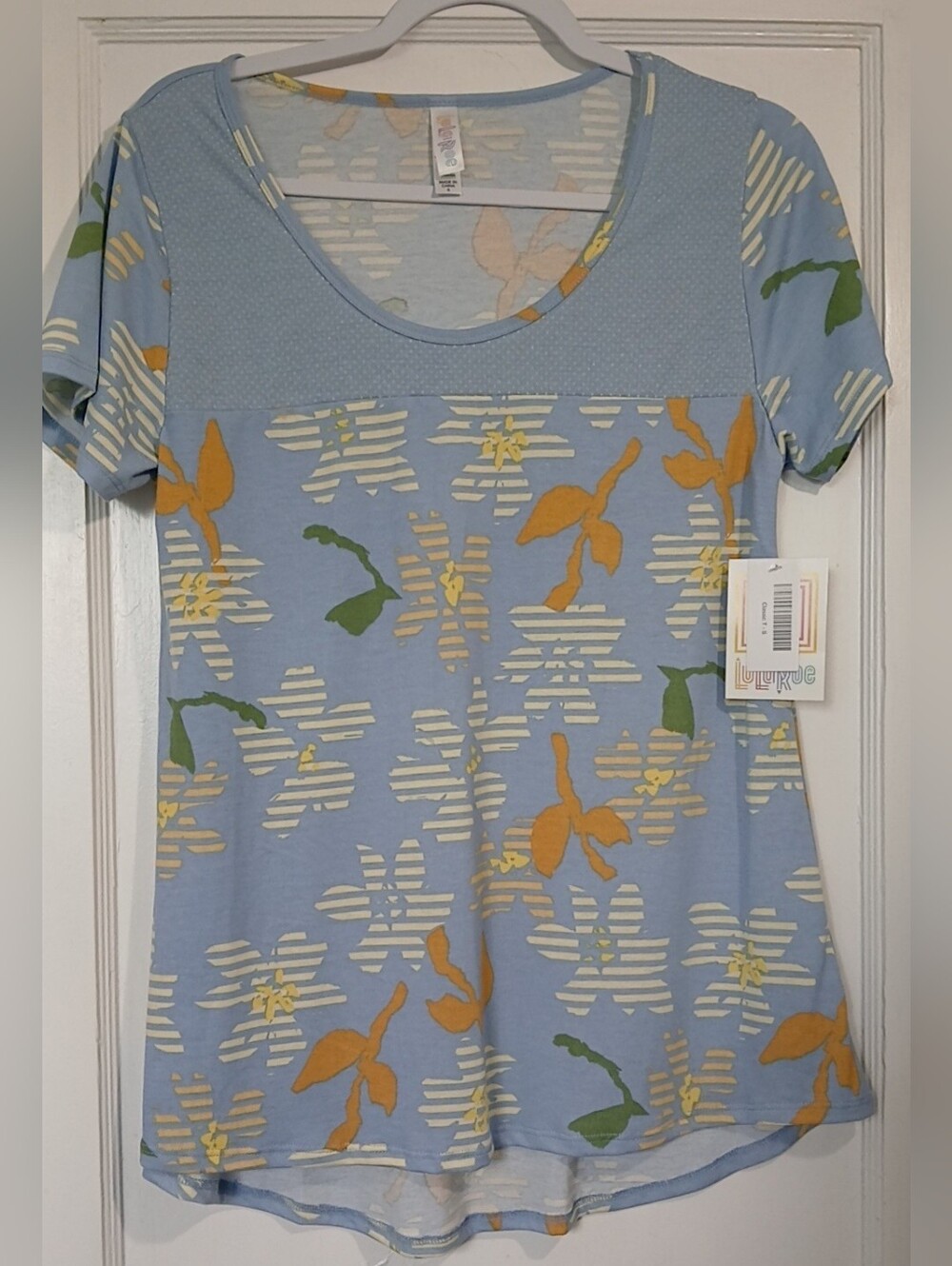 LuLaRoe Small Blue Floral Patterned T-Shirt - NWT